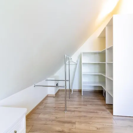 Homemaker Apartment, By Cohost Połąga