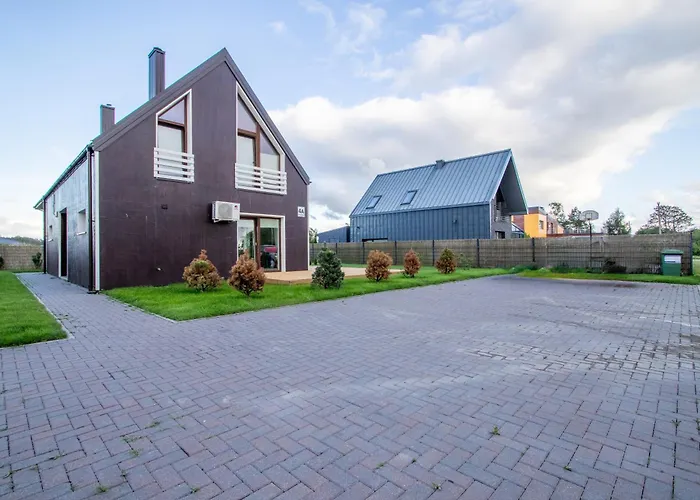 Homemaker Apartment, By Cohost * Połąga