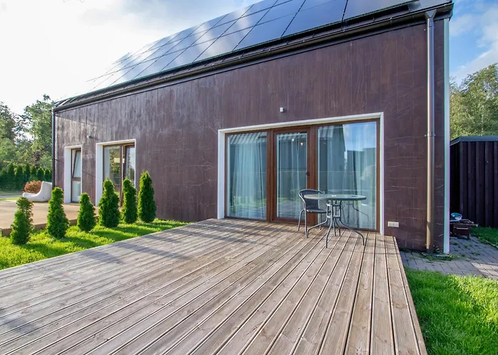 Homemaker Apartment, By Cohost Połąga